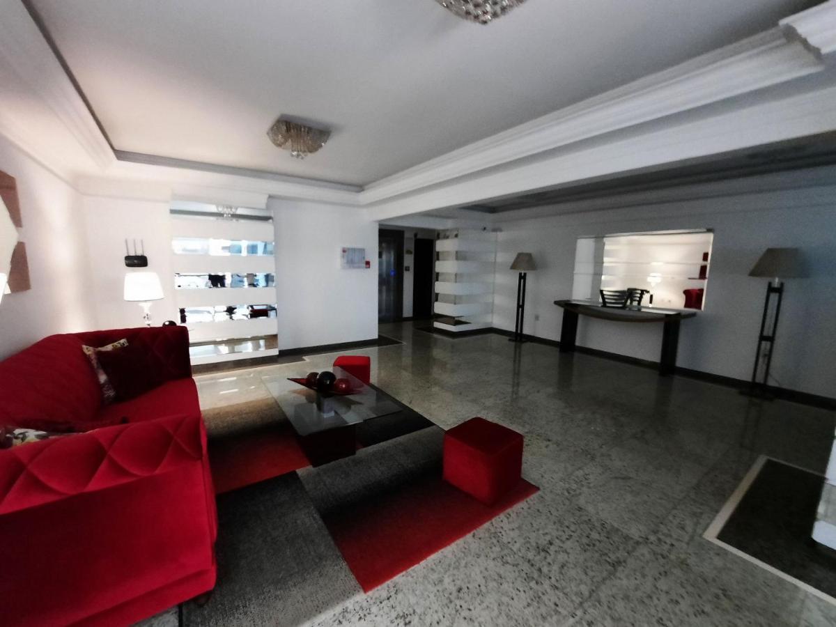 Apto Amplo 1Suite Mais 2Quartos - Quadra Mar 50M Da Praia - Somente Familiares Balneario Camboriu Luaran gambar