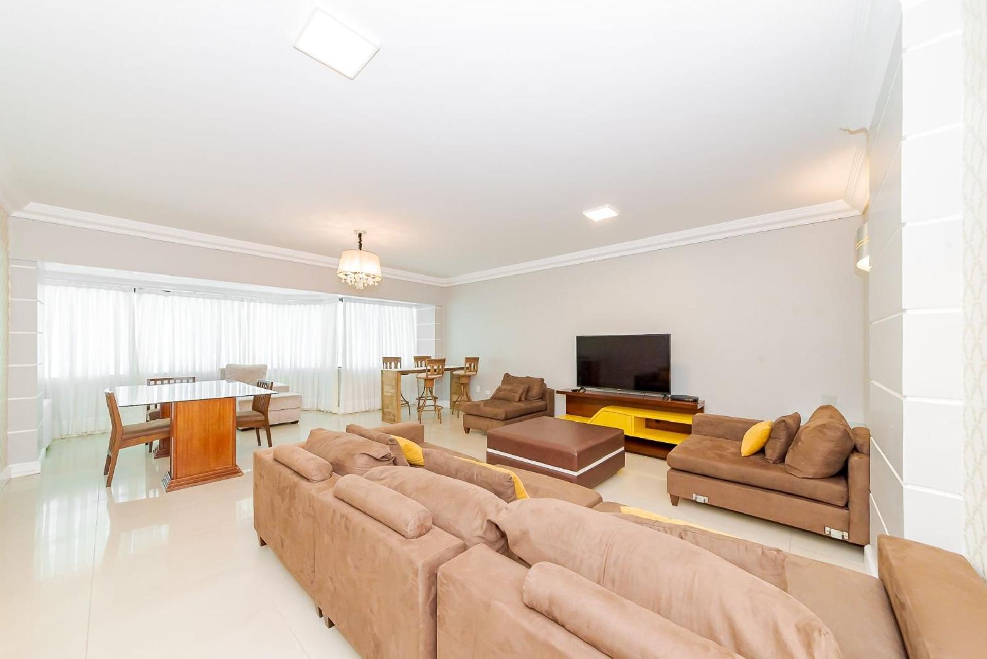 Apto Amplo 1Suite Mais 2Quartos - Quadra Mar 50M Da Praia - Somente Familiares Balneario Camboriu Luaran gambar