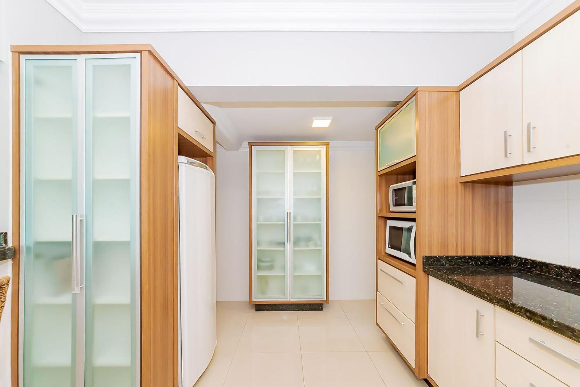 Apto Amplo 1Suite Mais 2Quartos - Quadra Mar 50M Da Praia - Somente Familiares Balneario Camboriu Luaran gambar